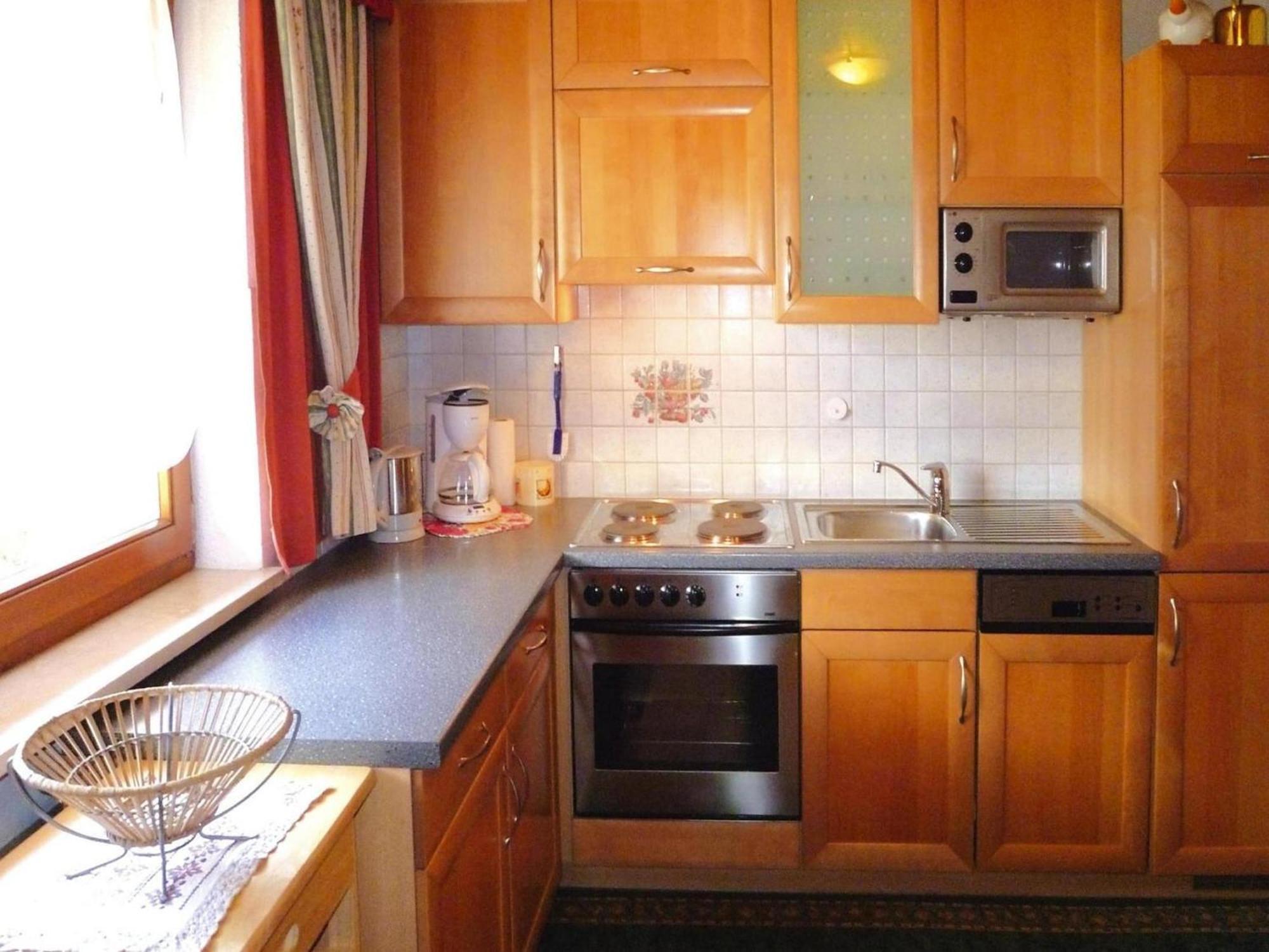 Apartment In F Gen With Parking Space Fügen Esterno foto